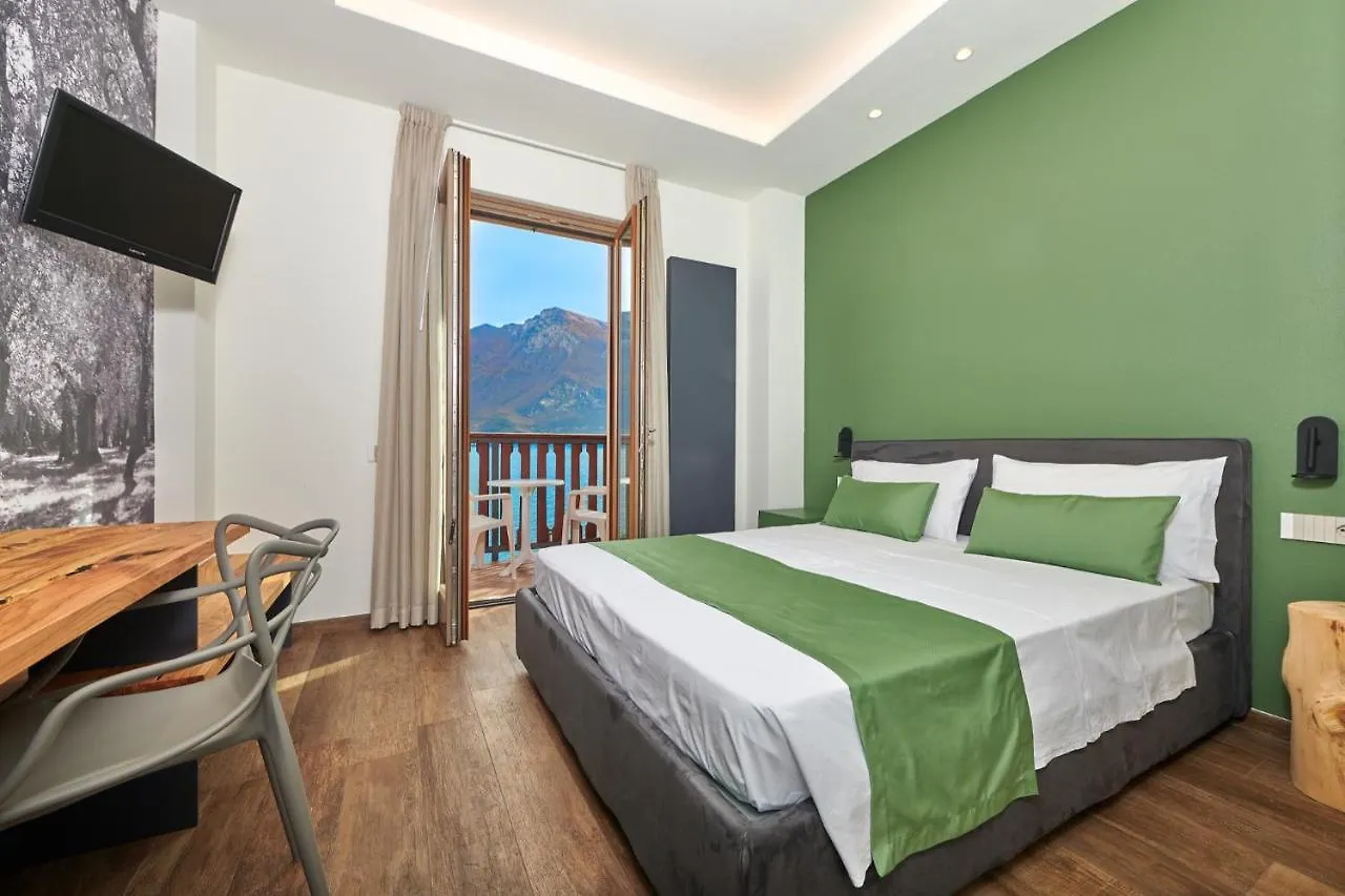 ***  Hotel Al Rio Se Limone sul Garda Italie