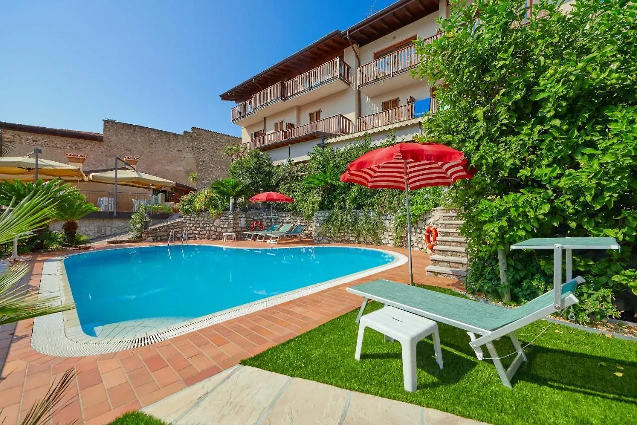***  Hotel Al Rio Se Limone sul Garda Italie