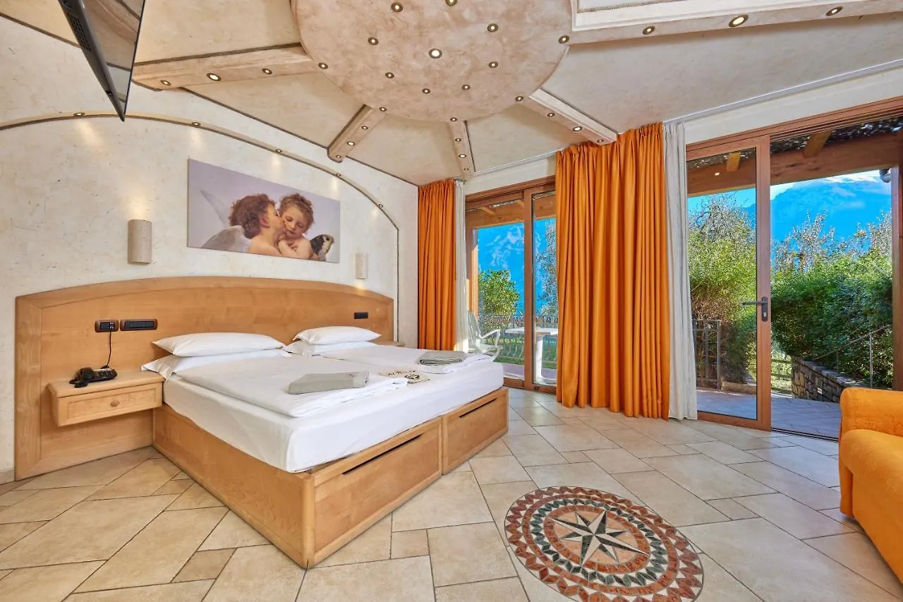 ***  Hotel Al Rio Se Limone sul Garda Italie